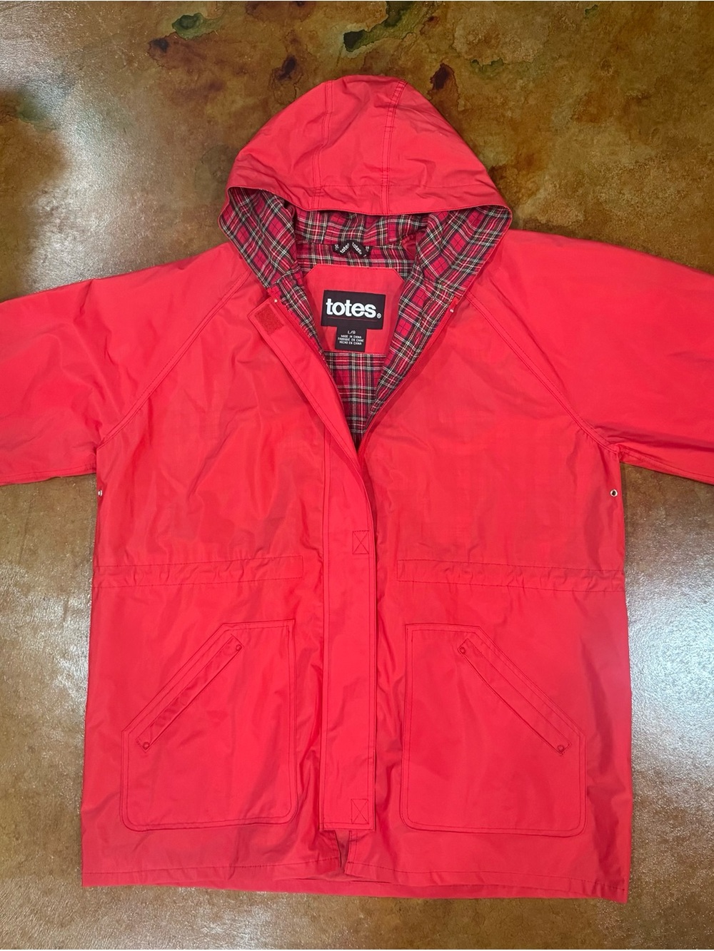 totes Women’s Red Hooded Rain Jacket With Plaid Lining Size L